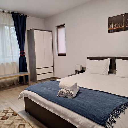 Villa 38 Silviu Apartment บูคาเรสต์ ภายนอก รูปภาพ
